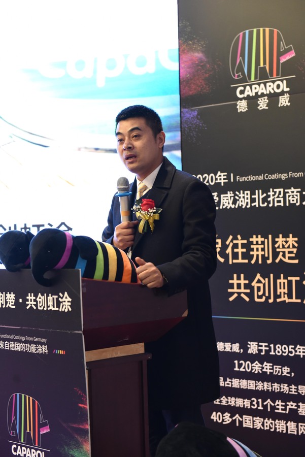 丁小亮.jpg